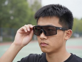 打篮球近视眼怎么办,如何选运动眼镜,近视手术适合吗,护眼技巧有哪些