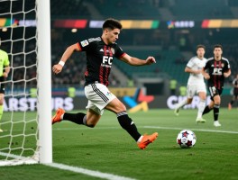 FC的越位是什么意思,新规则如何判定,与真实足球有何区别