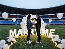 球员求婚,有哪些经典案例,如何策划球场求婚,成功率如何提升