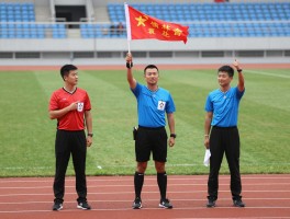 边裁助理,职责范围包括哪些,旗语信号如何理解,与主裁判怎样配合