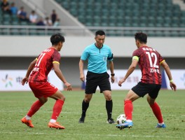 犯规进攻有利丢失球权是什么意思，如何判断犯规后是否掌握球权，丢失球权后裁判如何判罚