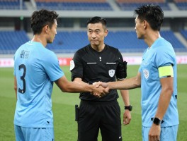 不和边裁握手,足球握手礼仪规定,拒绝握手后果,赛后握手流程