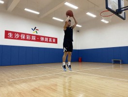 篮球弹跳训练丨如何快速提升弹跳高度，训练方法有哪些，多久能看到效果？
