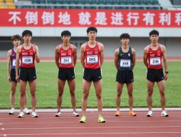 不倒地就是进攻有利,如何在对抗中保持站立,何时坚持才有战略价值,如何将坚持转化为胜势