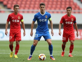 球员21号,哪些球星穿过,最强代表是谁,现役有哪些出色球员