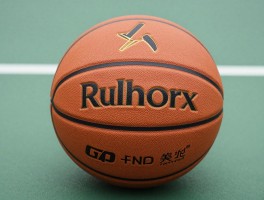 篮球售价一般多少钱,如何按品牌和材质选购,室内外篮球价格差多少