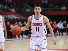 奥库篮球家,他是什么位置的球员,职业生涯有哪些亮点,对篮球发展有何影响