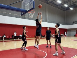 打篮球卡位丨如何正确卡位避免犯规,卡位训练方法有哪些,抢篮板时怎么预判落点