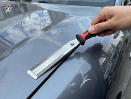 塞边收边裁膜工具：汽车贴膜收边工具有几种,H型刮板怎么用,裁膜刀如何不伤车漆