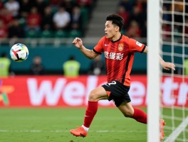 陶强龙进攻有利被吹，VAR介入标准是什么，球员如何避免有利被吹？