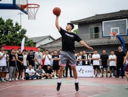 街头篮球辣酱是谁,他的经典动作有哪些,AND1时期有多强,现在在做什么