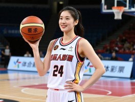 24号篮球美女有哪些代表人物,她们有什么故事,如何关注其动态