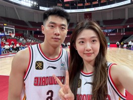 篮球国家队女友,球员择偶有何特点,哪些情侣最受关注,感情如何影响职业生涯