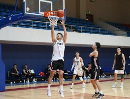 打篮球减肚子,篮球多久消耗脂肪,减肚腩要配合饮食吗,哪些人适合篮球减肥