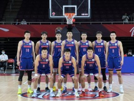 广东蓝球员,广东男篮最新阵容有哪些球员,核心球员技术特点是什么,球队战术体系如何构成