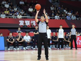 篮球裁判罚篮,什么情况罚球,罚球可以跳吗,站位规则是什么