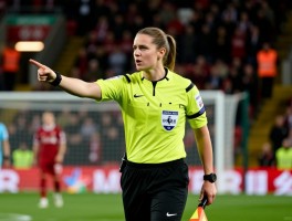 英超边裁利物浦,争议事件有哪些,如何评价女边裁玛茜,裁判管理机制如何运行