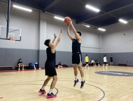 篮球教学加农贝克丨训练方法有哪些,如何预约课程,适合什么基础水平