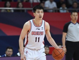 板凳球员,如何从替补席逆袭,最佳第六人价值何在,心态如何调整