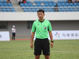 罗本当边裁,为何现身青少年赛事,裁判水平如何,退役球星的新挑战