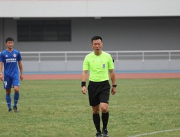 越位进攻有利可以不吹吗,什么情况下适用有利原则,裁判如何把握吹罚时机