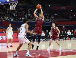 竞彩篮球推荐分析预测，如何分析球队战术，怎样预测比分结果，如何规避投注风险