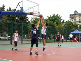 爱上打篮球,篮球运动如何促进身心健康,哪些技巧能快速提升篮球水平