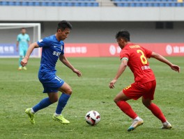 足球进攻有利被阻挡，什么是进攻有利原则？阻挡犯规怎么判，战术如何破解？