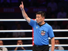 拳击比赛边裁哨音如何判断,哨声含义是什么,裁判何时鸣哨