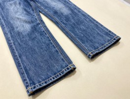 南坪裁裤边,裁裤边价格多少,南坪裁缝店哪里找,裤边怎么裁不歪,牛仔裤原边如何保留