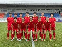 中国女足球员，新老交替阵痛期如何破局,U17小将为何能创造历史,未来出路在哪儿
