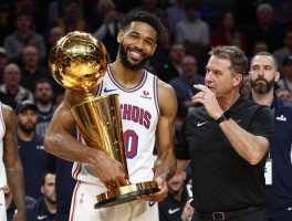 篮球员科尔,为什么能5次夺冠,如何创造73胜纪录,现任哪支球队主帅