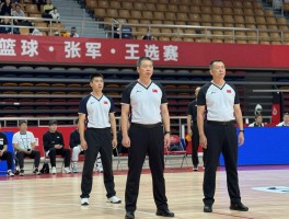 篮球底裁和边裁的区别,站位技巧,职责划分,如何协作