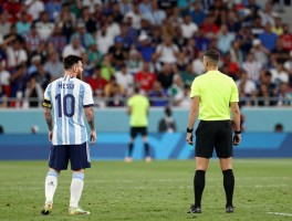 马宁进攻有利梅西，裁判如何影响比赛流畅度，球员评分标准是什么，判罚尺度如何把握