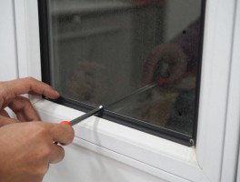 窗口套包边怎么裁,裁剪技巧有哪些,需要什么工具,如何避免常见错误