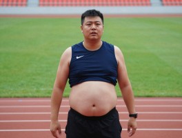 球员发福是什么原因,哪些球星发福严重,如何科学避免身材走形