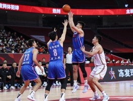 篮球违体犯规,如何准确判定违体犯规,它与普通犯规有何区别,哪些动作容易被吹违体