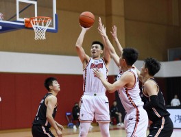 打球技巧篮球,如何练好运球,投篮技巧有哪些,怎么提高防守,突破过人方法