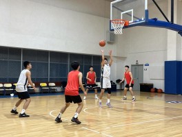 篮球运球折返：如何突破速度瓶颈,考试满分技巧有哪些,日常训练如何规划？