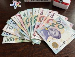 球员奢侈丨钱都花在哪,如何看待高消费,奢侈行为有哪些