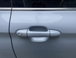 车衣手裁包边丨手工裁膜如何完美包边,预留多少厘米,门把手怎么处理,翘边问题怎么解决