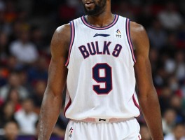 篮球9号球员,哪些传奇穿过9号,9号球衣有何特殊意义,现役9号球星有哪些