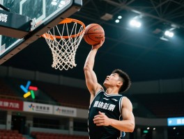 篮球盖帽教学,盖帽时机如何判断,避免干扰球技巧,弹跳力训练方法