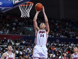 24开篮球是什么意思,24秒进攻时间怎么计算,24号篮球巨星有哪些传奇