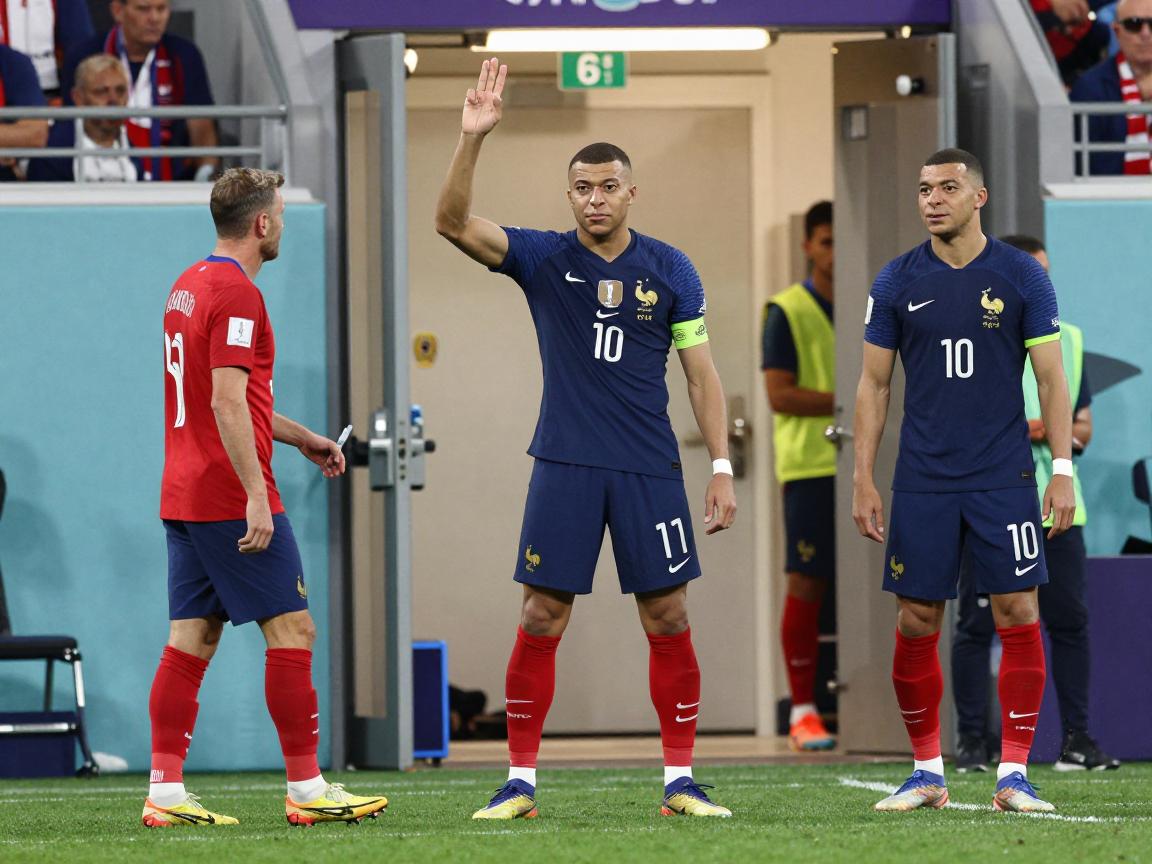 法国世界杯有利进攻手势,进攻有利原则判罚时机,姆巴佩走廊战术揭秘,格列兹曼核心作用 法国世界杯有利进攻手势,进攻有利原则判罚时机,姆巴佩走廊战术揭秘,格列兹曼核心作用