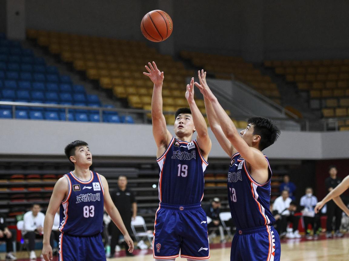 抛篮球,正确手势是怎样的,练习方法有哪些,实战中如何运用 抛篮球,正确手势是怎样的,练习方法有哪些,实战中如何运用