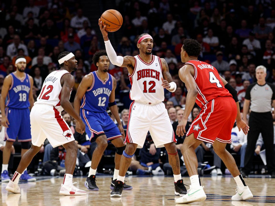 斯诺篮球战术精髓解析,如何像斯诺一样防守,斯诺如何辅助艾弗森夺得东部冠军 斯诺篮球战术精髓解析,如何像斯诺一样防守,斯诺如何辅助艾弗森夺得东部冠军