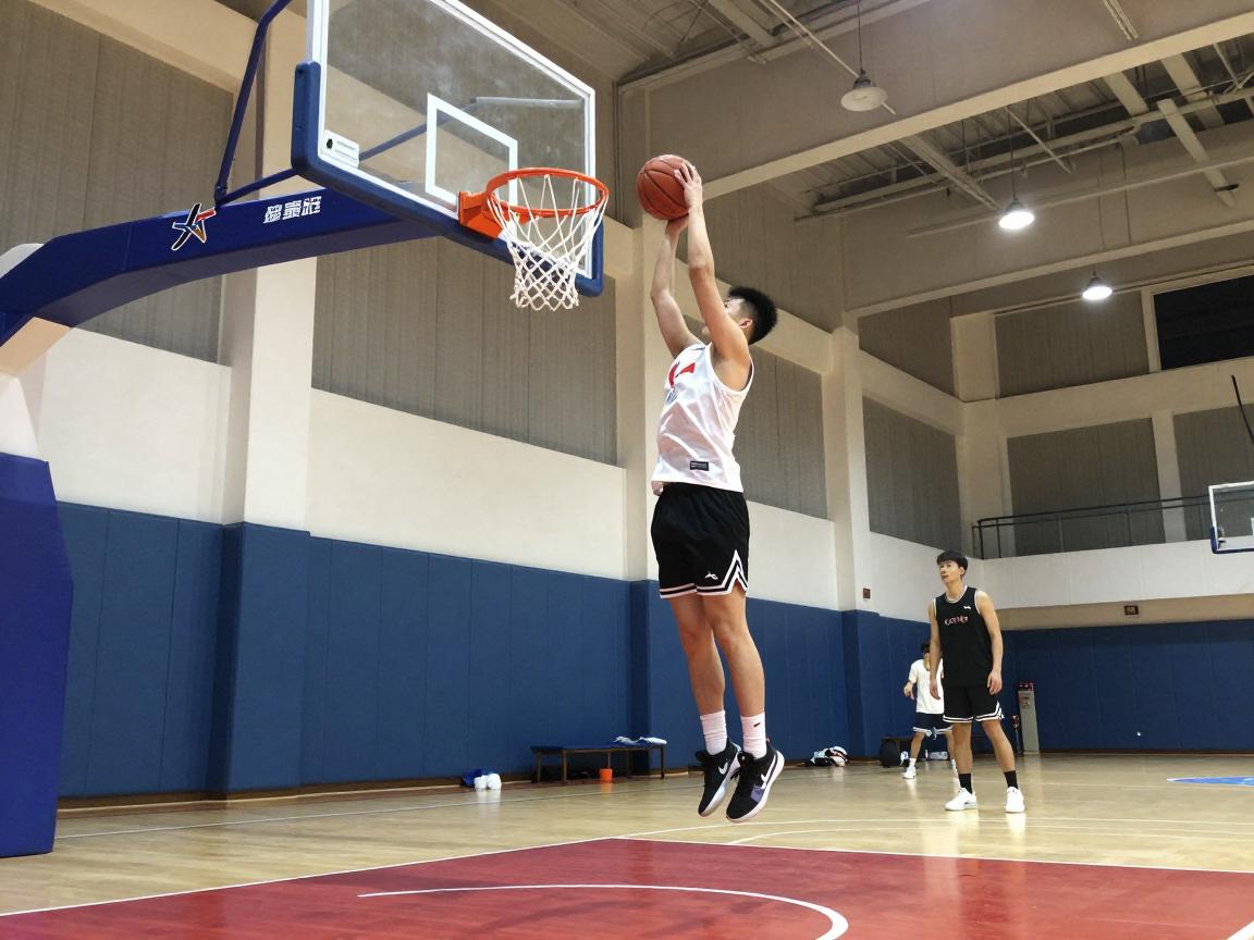 篮球扣篮弹跳力训练,扣篮需要跳多高,弹跳力训练方法,如何提升垂直弹跳 篮球扣篮弹跳力训练,扣篮需要跳多高,弹跳力训练方法,如何提升垂直弹跳