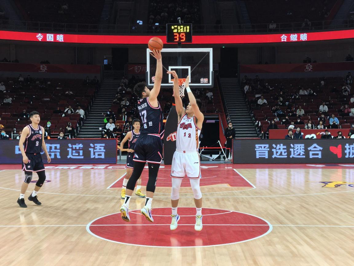 篮球画圆战术,如何破解盯人防守,移动配合进攻战术体系,画圆战术口诀 篮球画圆战术,如何破解盯人防守,移动配合进攻战术体系,画圆战术口诀